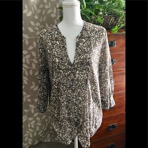 Eddie Bauer top size XXL